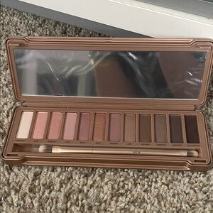 Urban Decay Naked 3 Eyeshadow Palette